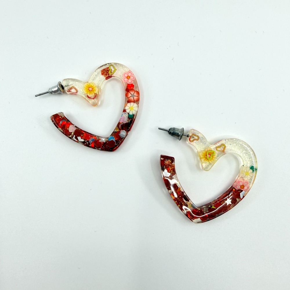 Vintage Red Acrylic Resin Heart Hoop Earrings Floral Glitter Confetti Inclusions